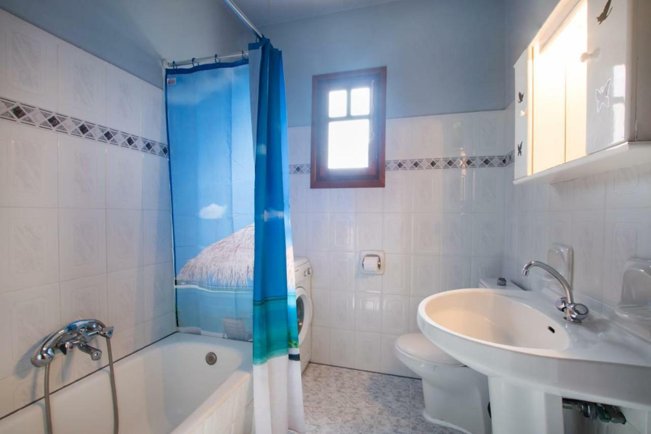 Apartament Roumeliotis House Karpatos Zewnętrze zdjęcie